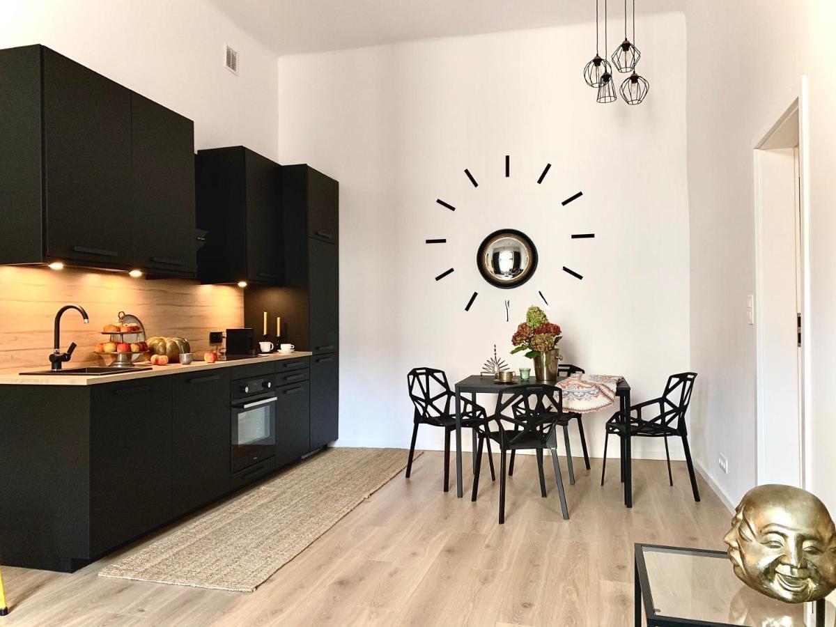 Black Velvet Apartment Krakau